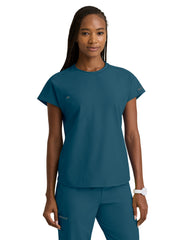 Skechers - Women's Three-Pocket Fresh Top