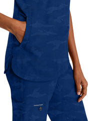Healing Hands - HH PL Jacquard - Women's 2-Pocket Joy Camo V-Neck Top
