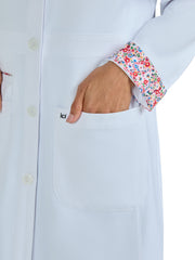koi - Essentials - Women's Four-Pocket Pearlescent Button-Front 34.5" Fusion Lab Coat