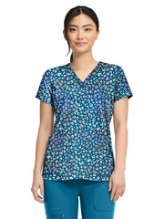Med Couture - Prints - Women's 2-Pocket V-Neck Print Top